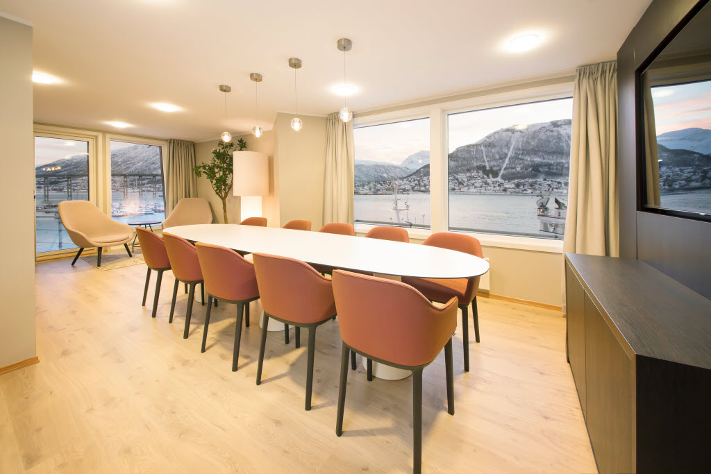 Copyright: : Tord-Erik Andresen Scandic Ishavshotel, suite